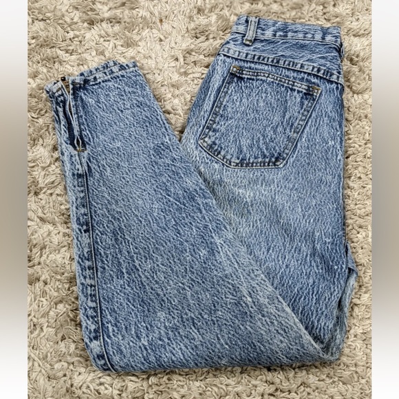 Vintage STEFANO WORLD WIDE High
Waist Jeans - Picture 6 of 8